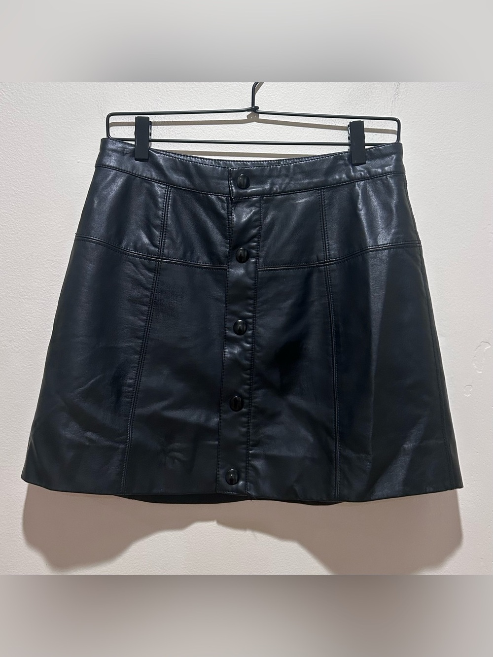 Free People Maisie Black Vegan Faux Leather Black Mini Skirt - Women’s Size 6